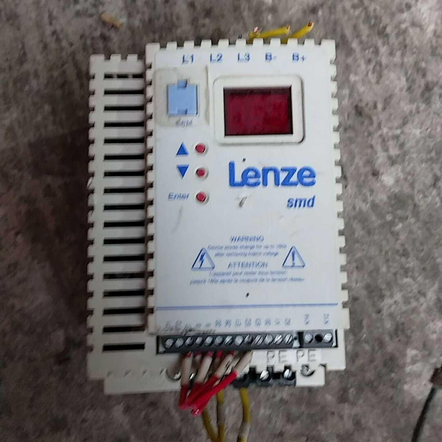 【议价】伦茨变频器ESMD152L4TXA1.5kw400v原适用