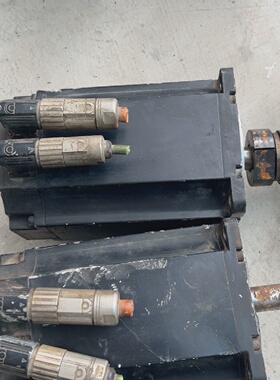 询价-伺服电机8LSA55.E2030D0000意大利原