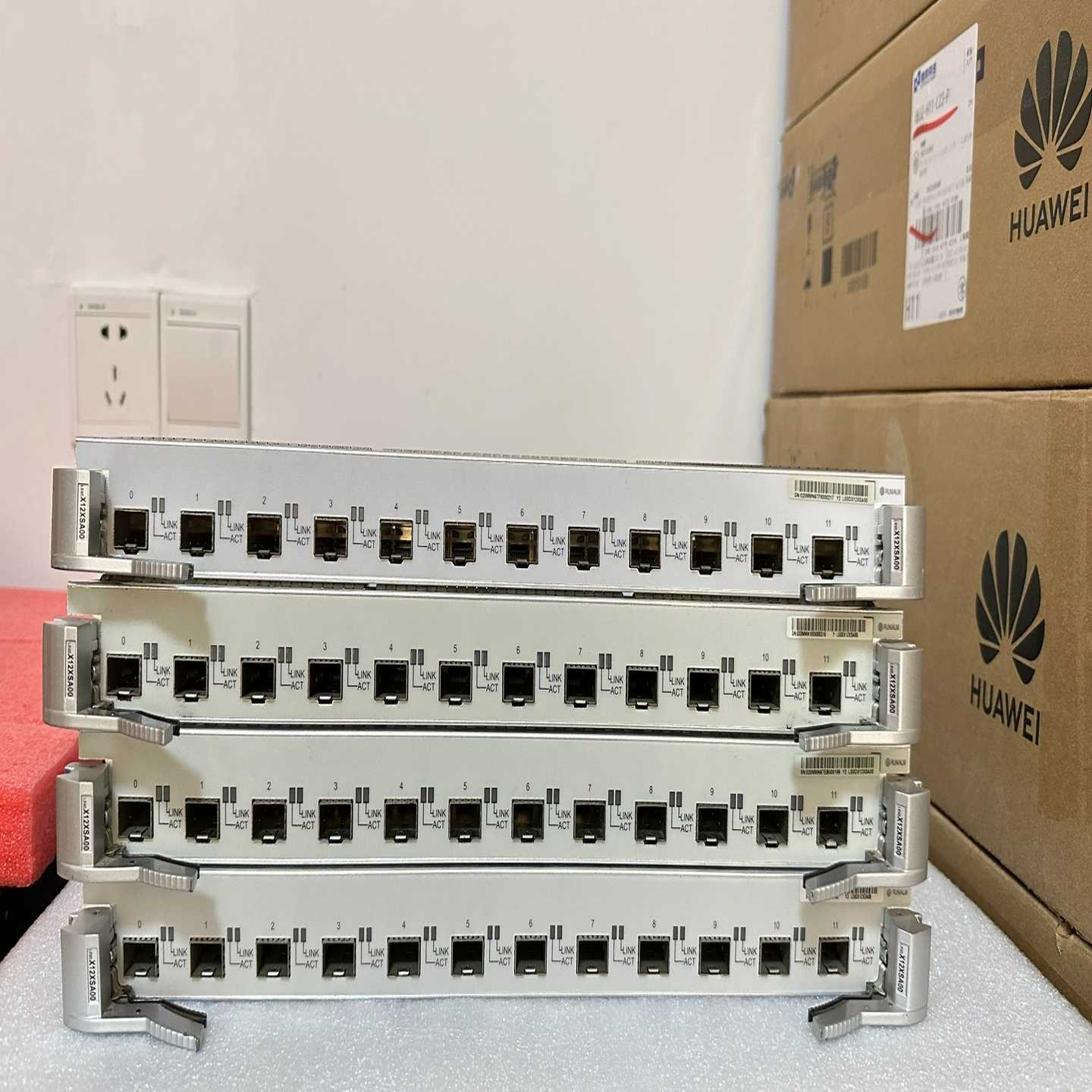 x12xsa0012口万兆核心交换机板卡LE0DX12X-议价