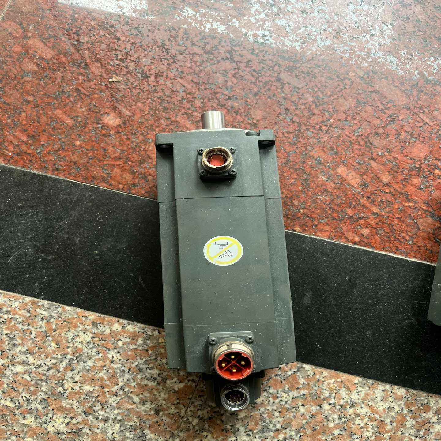 电机1FL6044-1AF61-0LH1实图拍询价