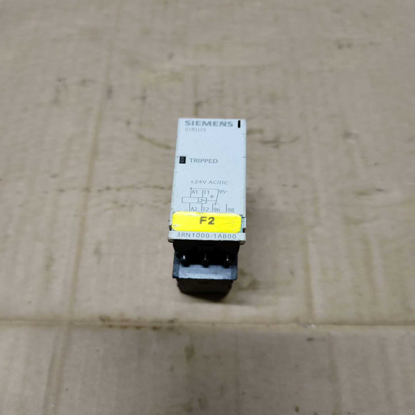 西门子继电器3RN1000-1AB00，24VAC/DC，--议价商品