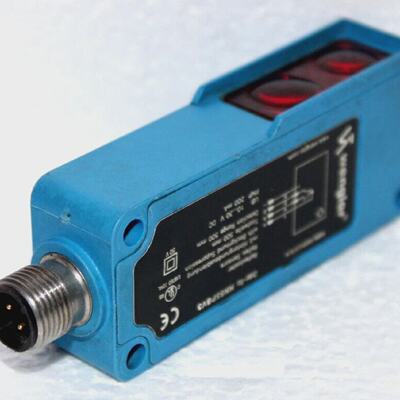 WENGLOR HN55PBV3 Reflection Sensor with Background Suppressi