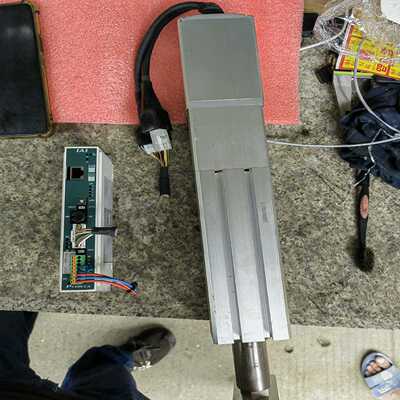 IAI驱动电缸一套，型号：PCON-CA-56PWAI-PR