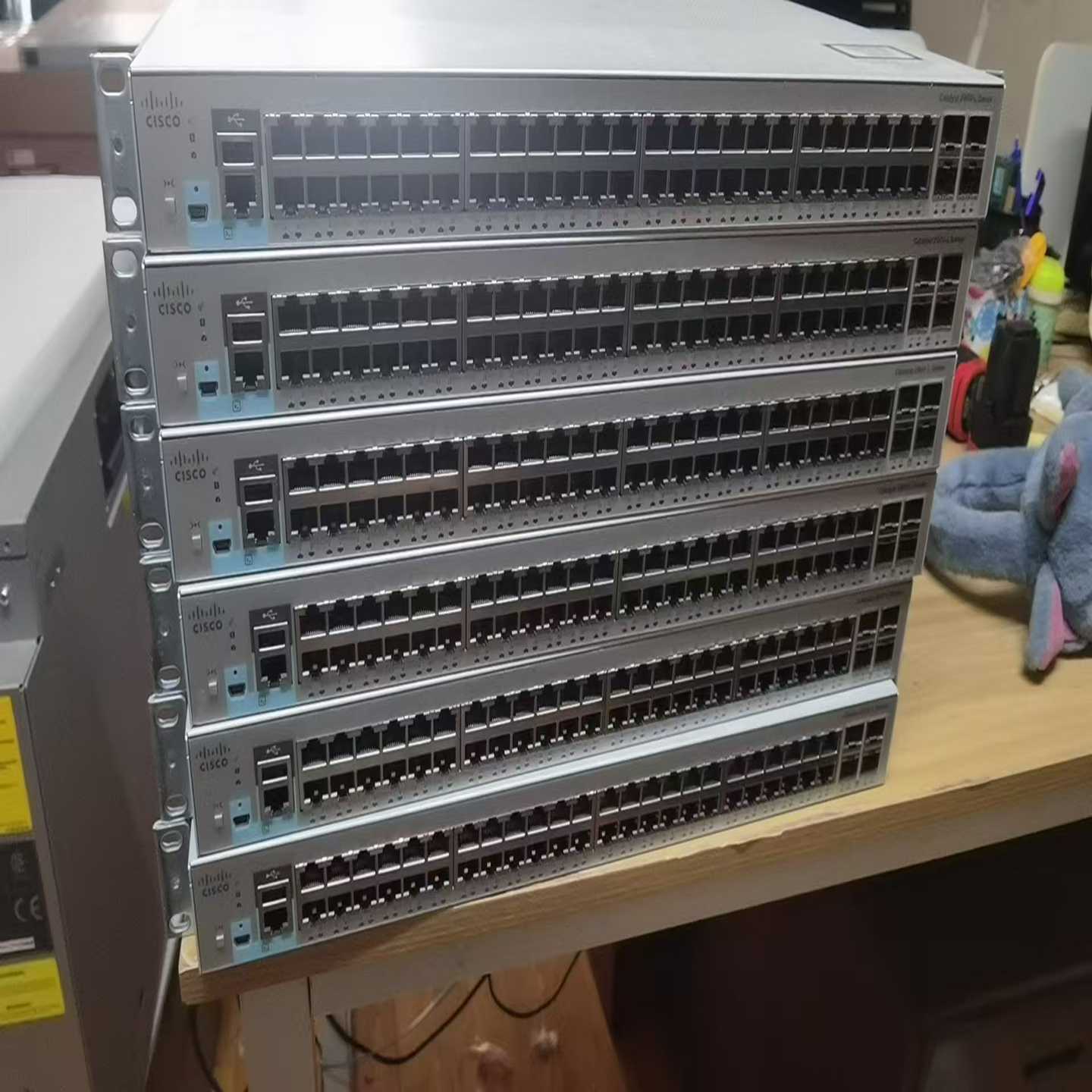 议R价WS-C2960L-48TS-LL现货/维修
