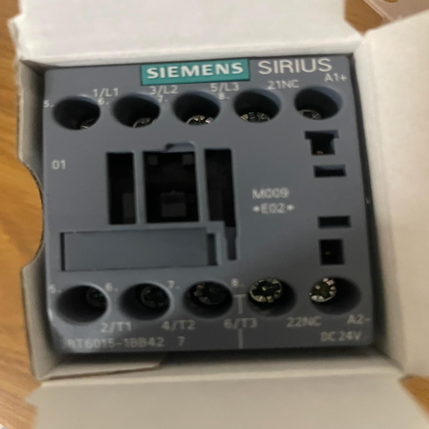 接触器3RT6015-1BB42询价