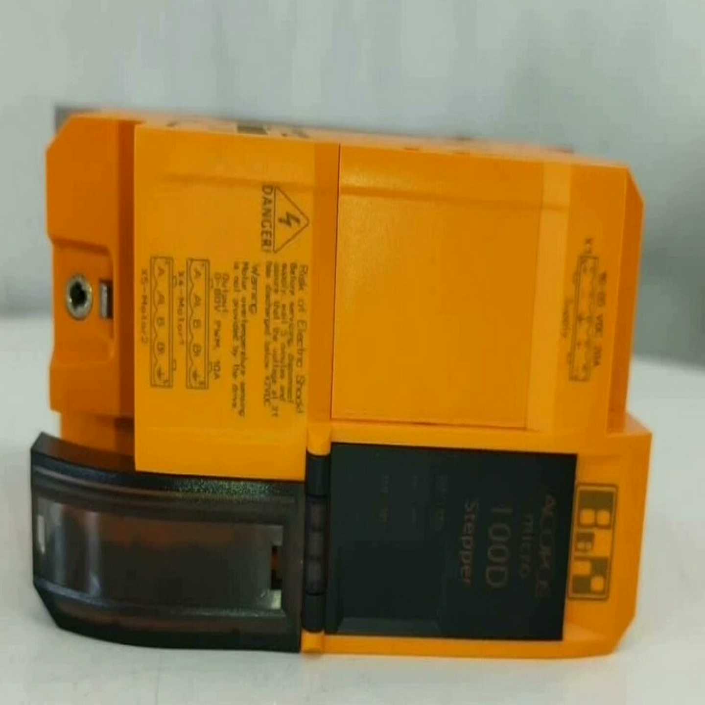咨询-80SD100XD.C0XX-21变频器库存1台，保
