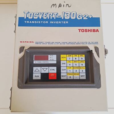 Toshiba Tosvert130G2 VT130G24035 Transistor Inverter 460VAC