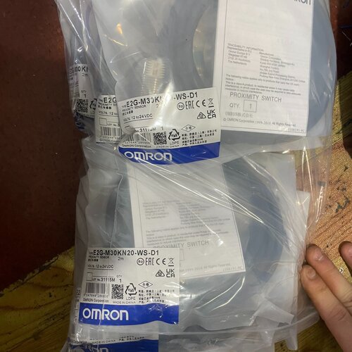 询-接近开关E2BS08KS02WPC2E2B