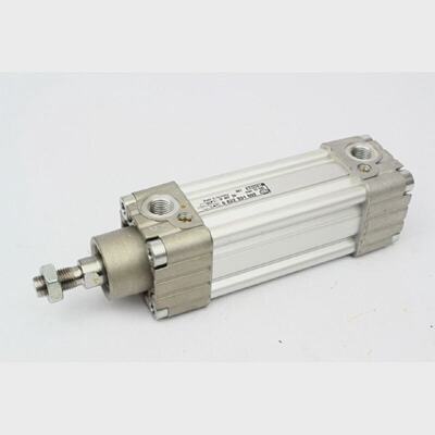 Bosch 0822351002 0 822 351 002 cylinder no box B585