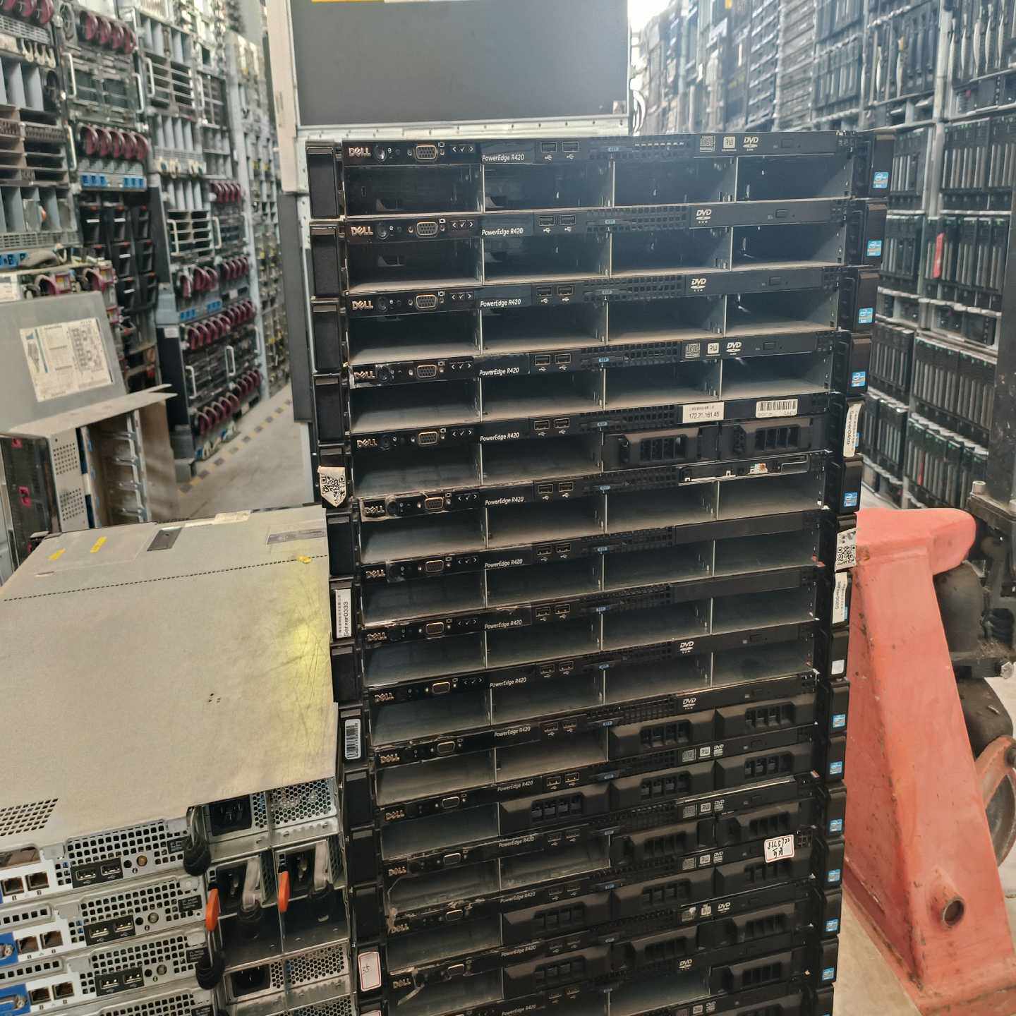 DELL R420 准系统，3.5寸4盘， H310/710