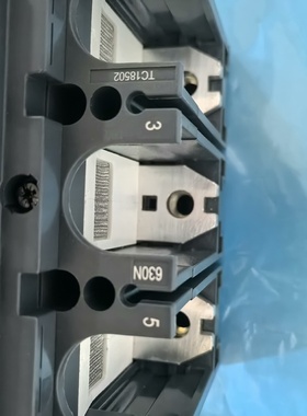 塑壳断路器NSX630NMIC2.3630A3P