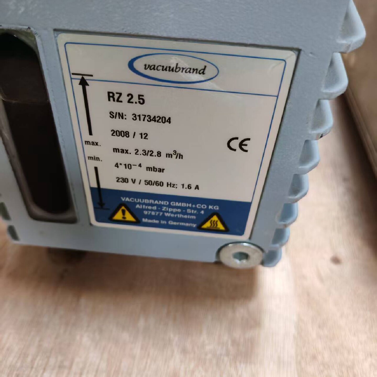 寻XVACUUBRAND普兰德RZ2.5真空泵德国进口型号R