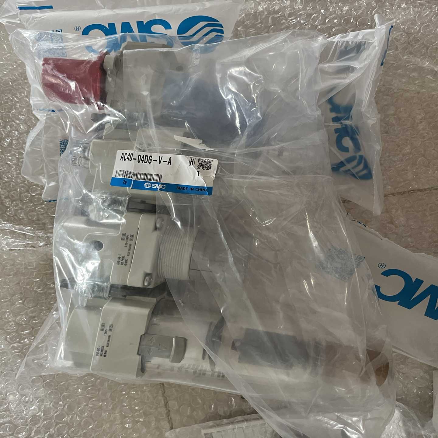 【请询价】AC40-04DG-V-ASMC三联件全新