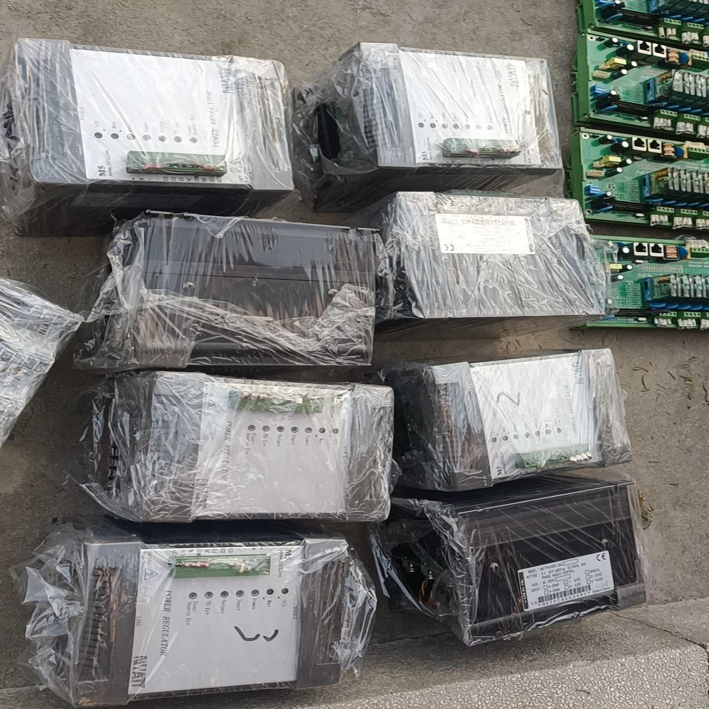 议价M5TP4V030-24J电力调整器有几台，顺丰快递到付