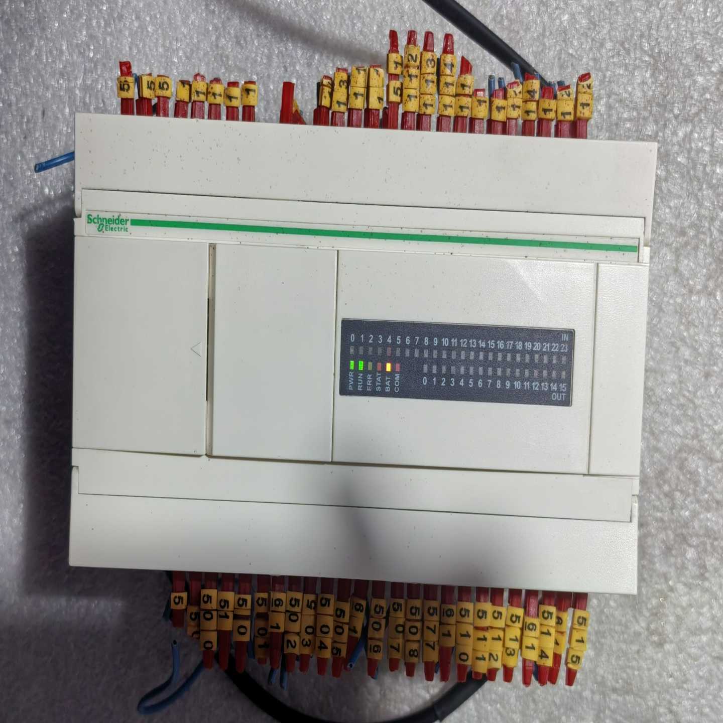 施耐德PLC模块TWDLCAA40DRF，9成新无拆无修，功--议价商品