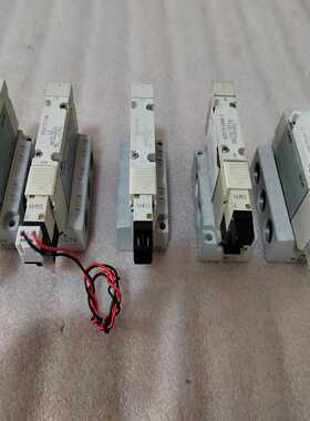 CKD电磁阀，4GB210-E0K  3个，4GB210R-【白零商行】