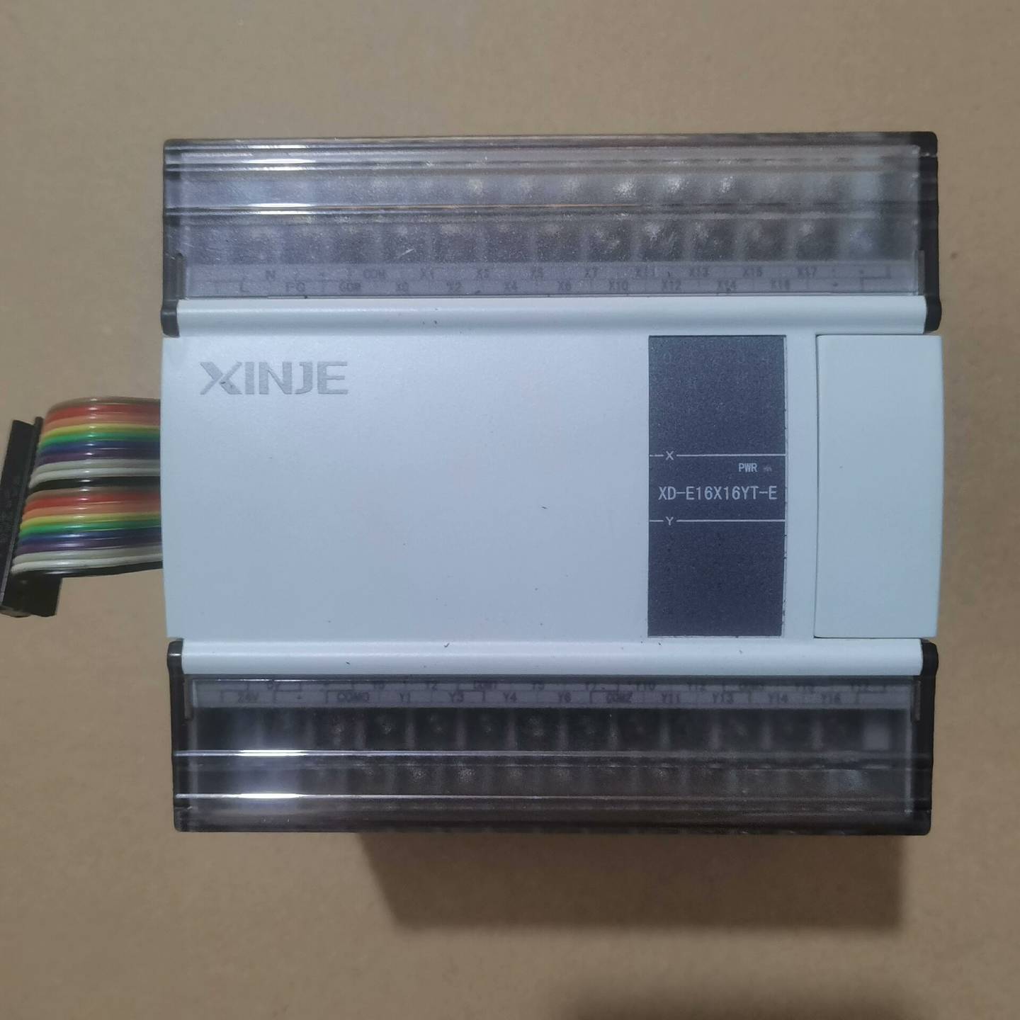 信捷PLC扩展，型号XD-E16X16YT-E，成色95新，{议价}