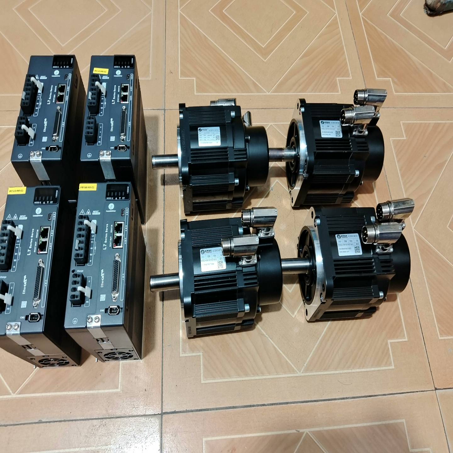 1.5kw雷赛总线伺服电机L7EC-1500，电机ACM13询价