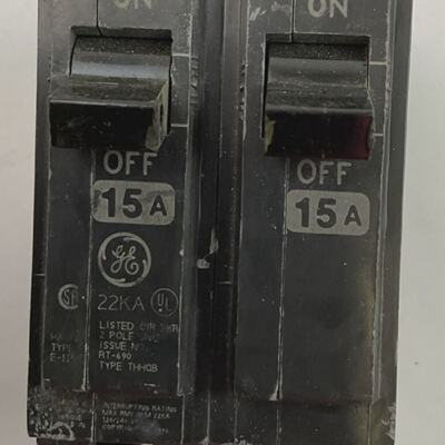 GE THHQB215 CIRCUIT BREAKER 2POLE 15AMP 120240VAC 22KA