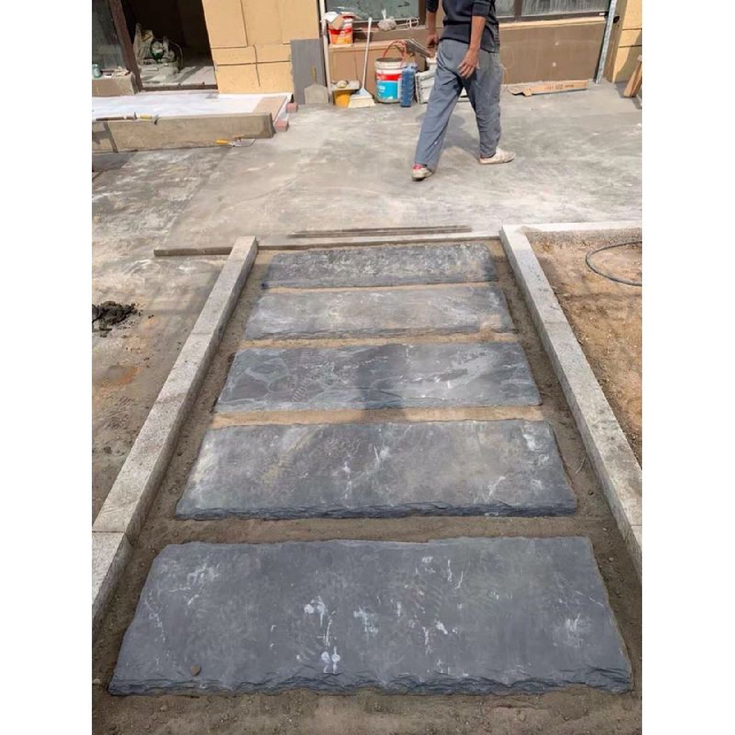 青石板踏步石花园草坪垫脚园林汀步天然庭院地砖户外脚踏铺路石材