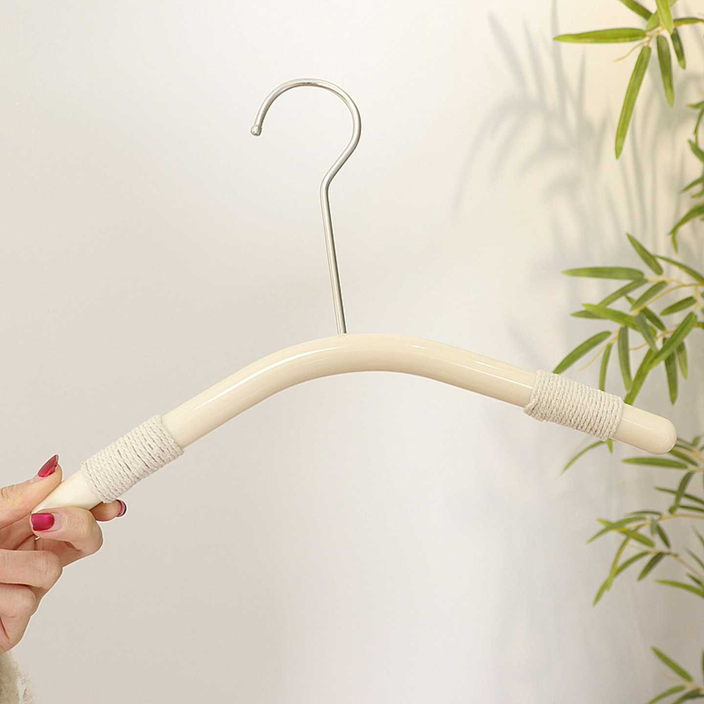 小童衣架童装店专用亚克力奶白儿童服装店衣挂撑裤夹批发制作LOGO