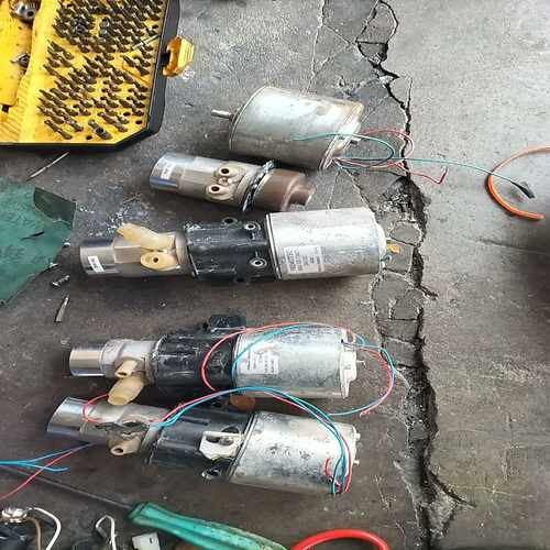 班美萝荷兰GAMBRO齿轮泵--议价商品