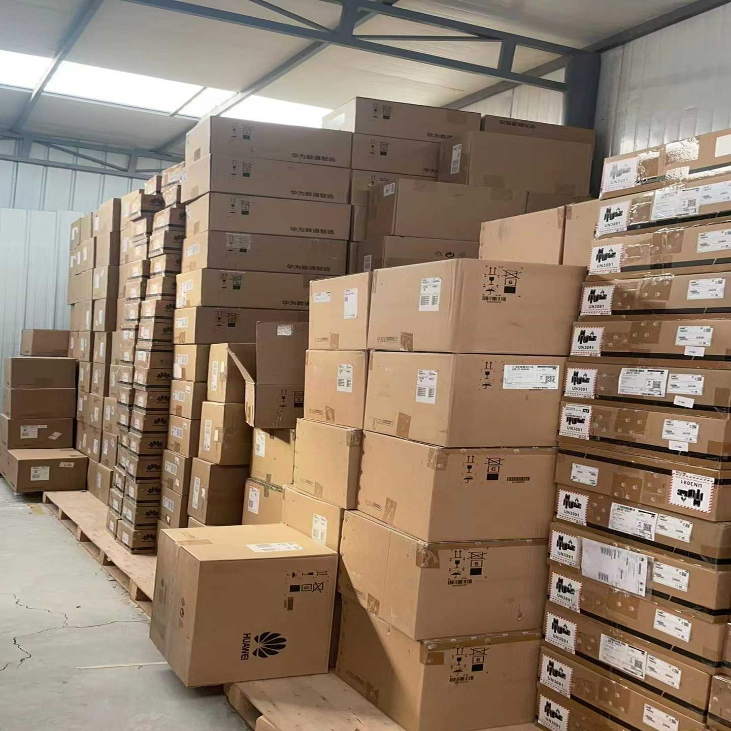 议价Huawei华为S1730S-L4P4T-A企业级全千兆4口现货/维修