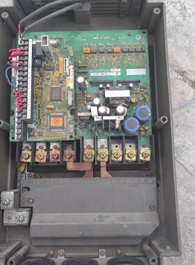 【议价】富士变频器FRN22G11UD-4C3，，实物如图