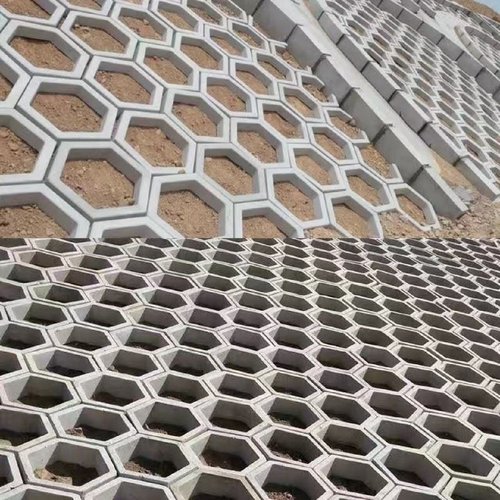 空心六角砖河道高速护坡砖工地混凝土空心六边砖定制六角块六棱砖