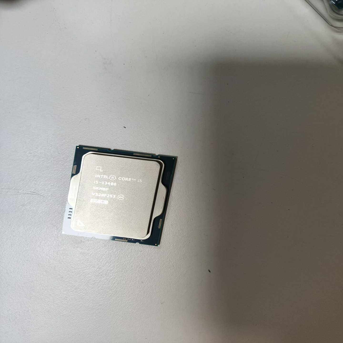 议价英特尔i5-13400 CPU处理器，拆机品，功能完好。成色