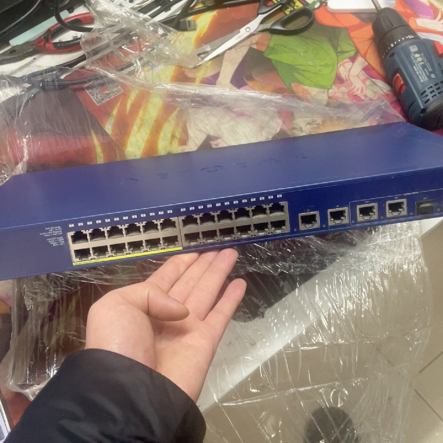 fs728tlp美国网件poe交换机fs728tp做工及稳议价