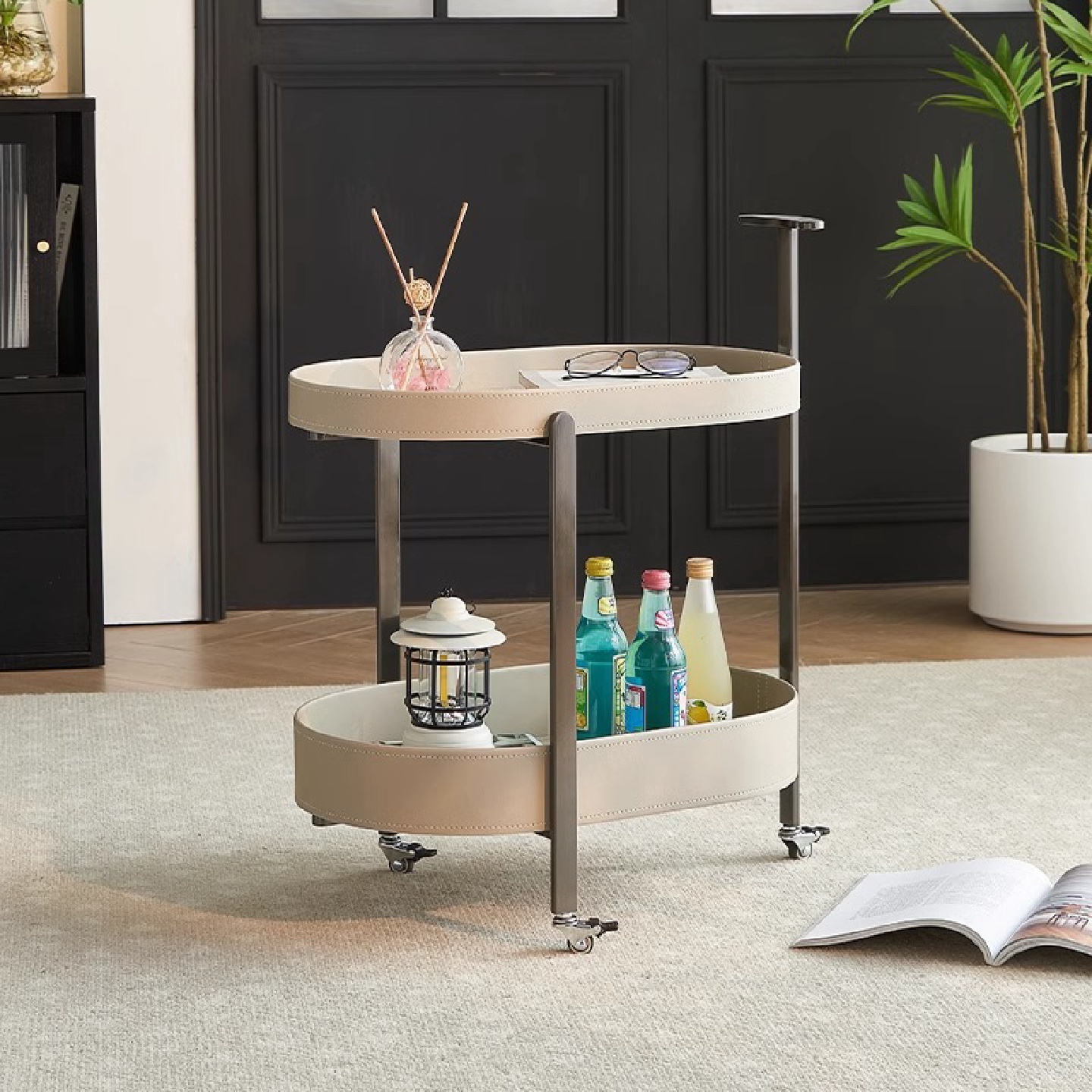 现代轻奢不锈钢马鞍皮移动沙发边几小推车客厅家用角几带轮置物架