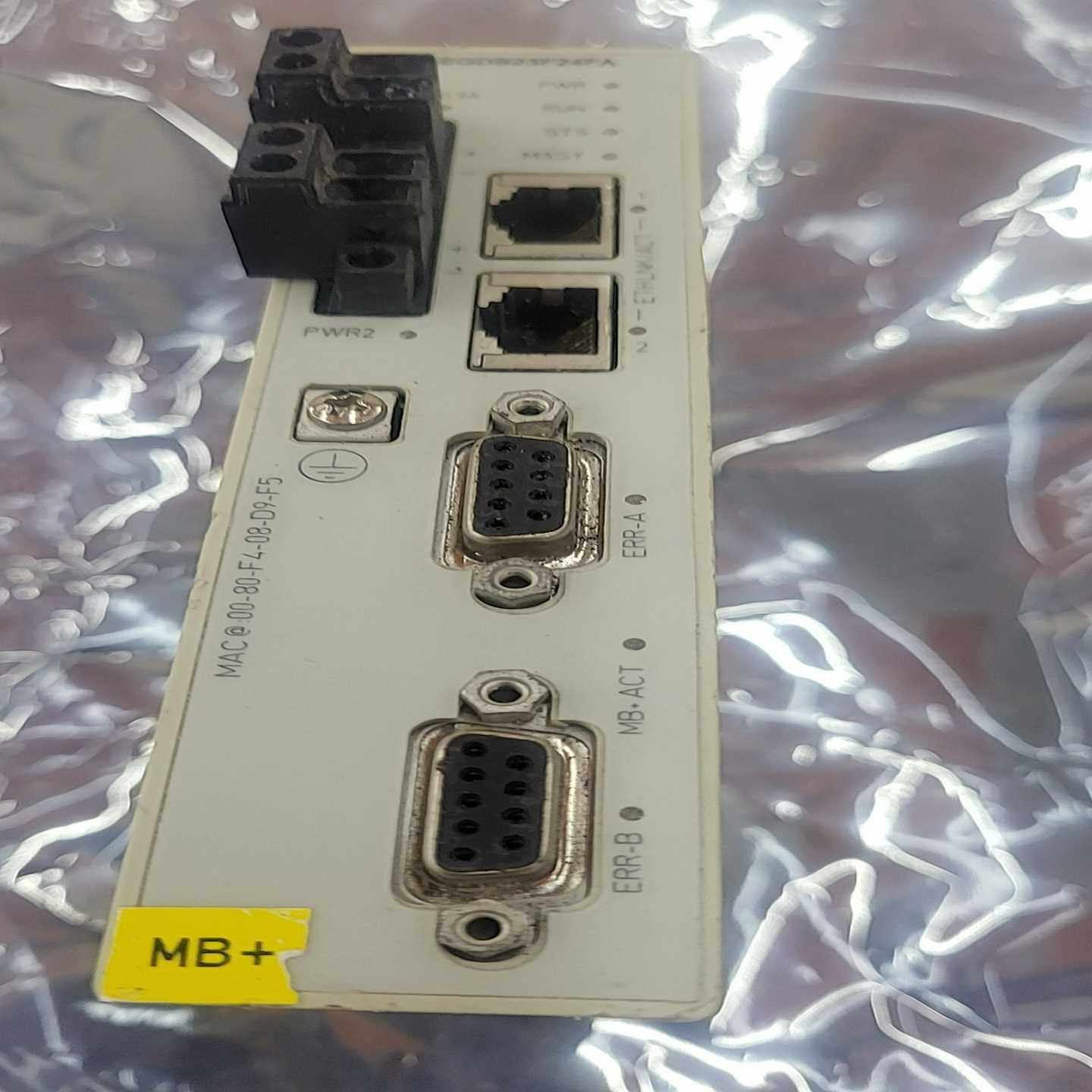 施耐德PLC控制器网络通讯模块TCSEGDB23F24FA，一议价商品