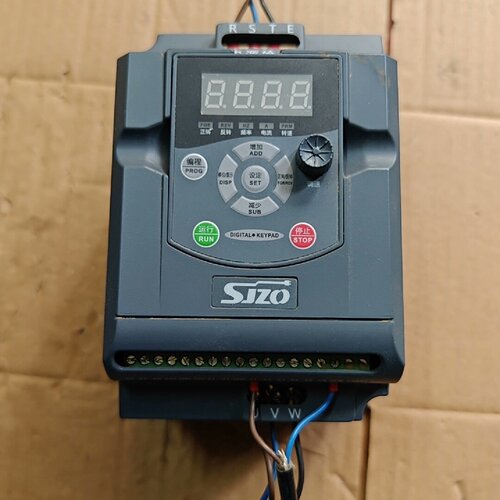 询-中驱变频器ZQ100M2R2G32.2KW380V