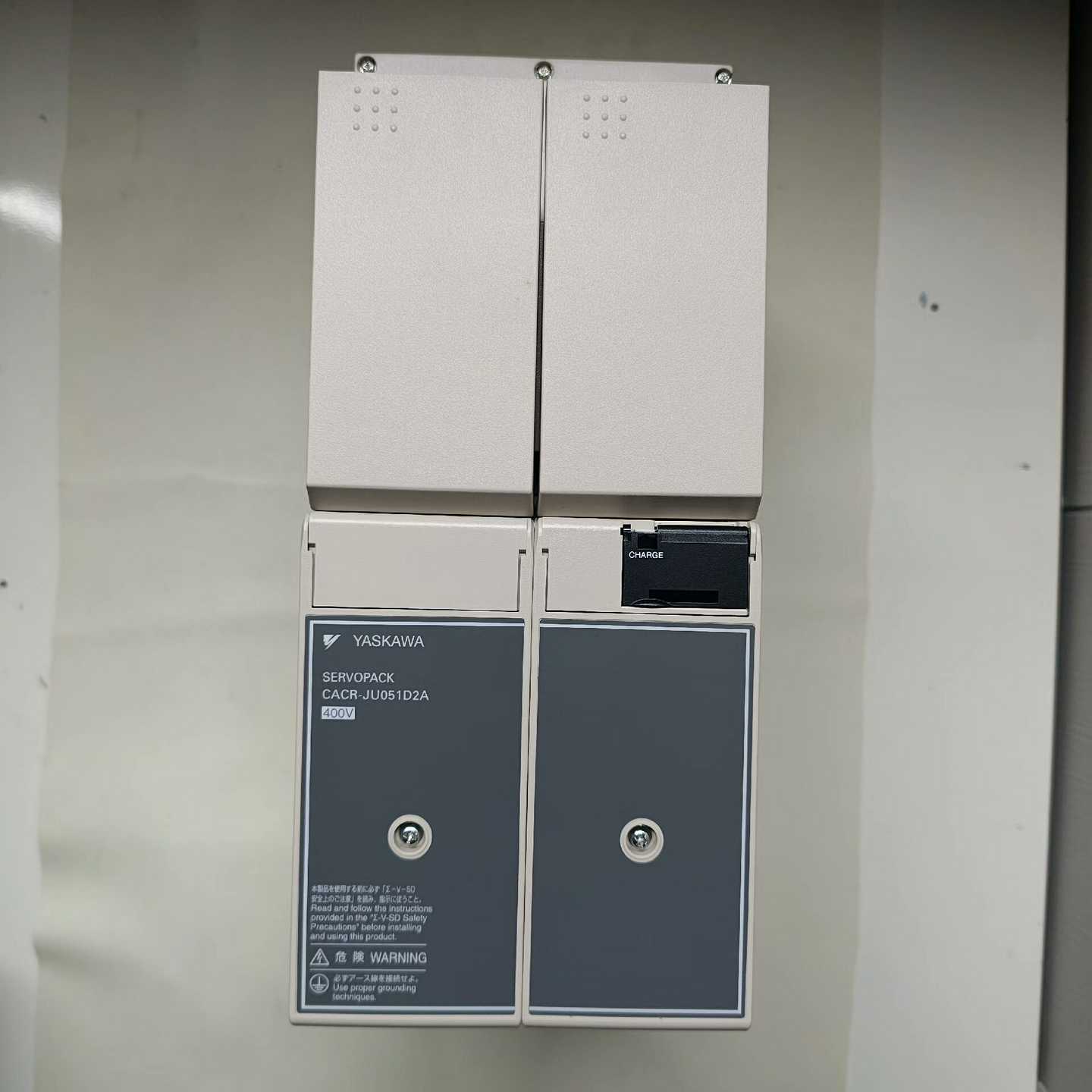 YASKAWA日本安川全新机器人驱动器CACR-JU051D--议价商品