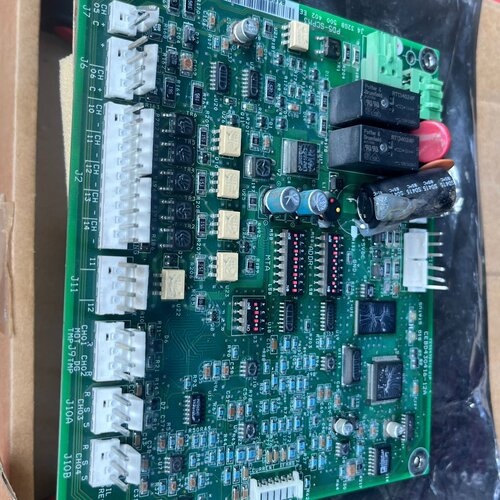 询-开利30HXC冷水机组压缩机保护模块型号CEPL130