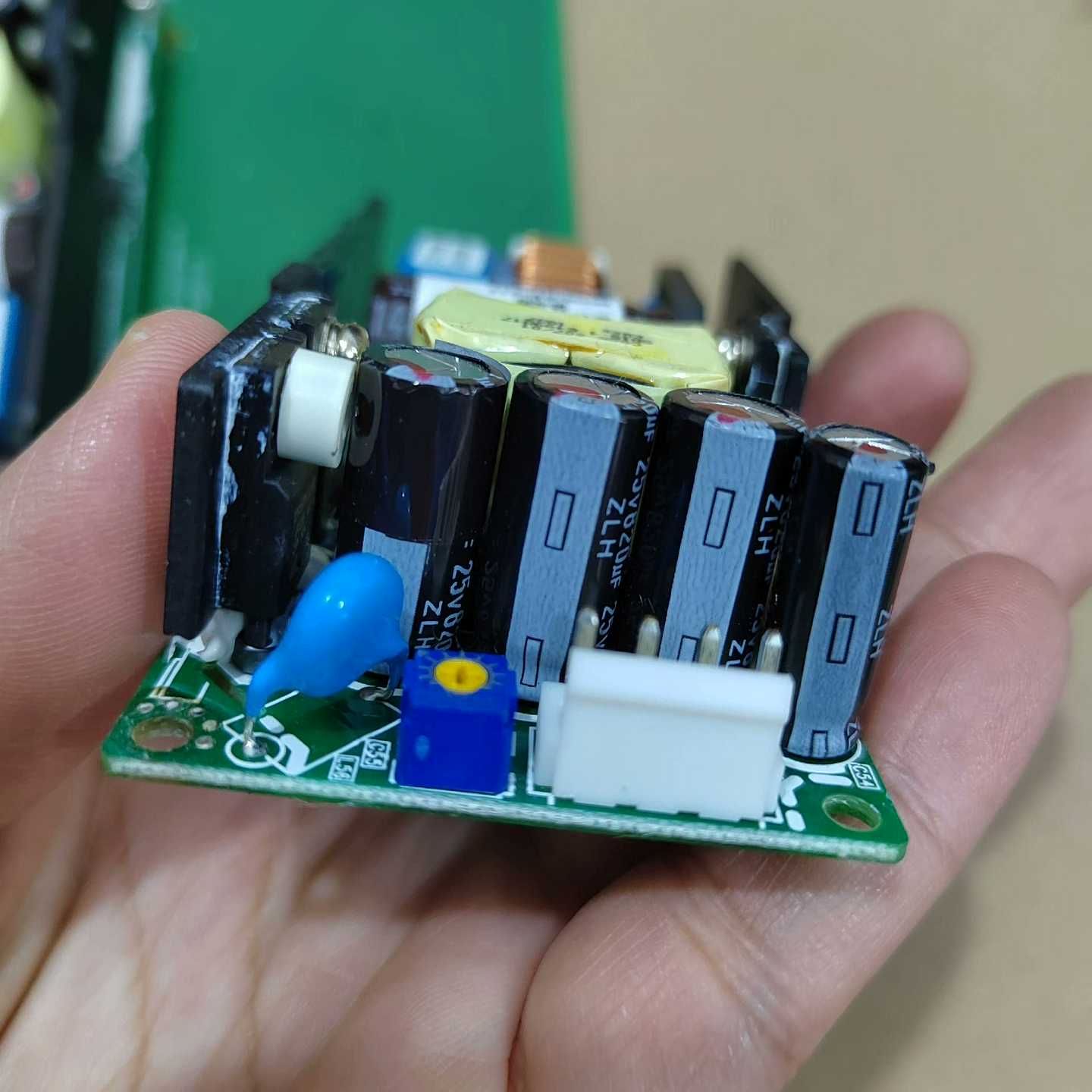 CUS75E-12，12V-6.3A，两个，实物图，测试~询价