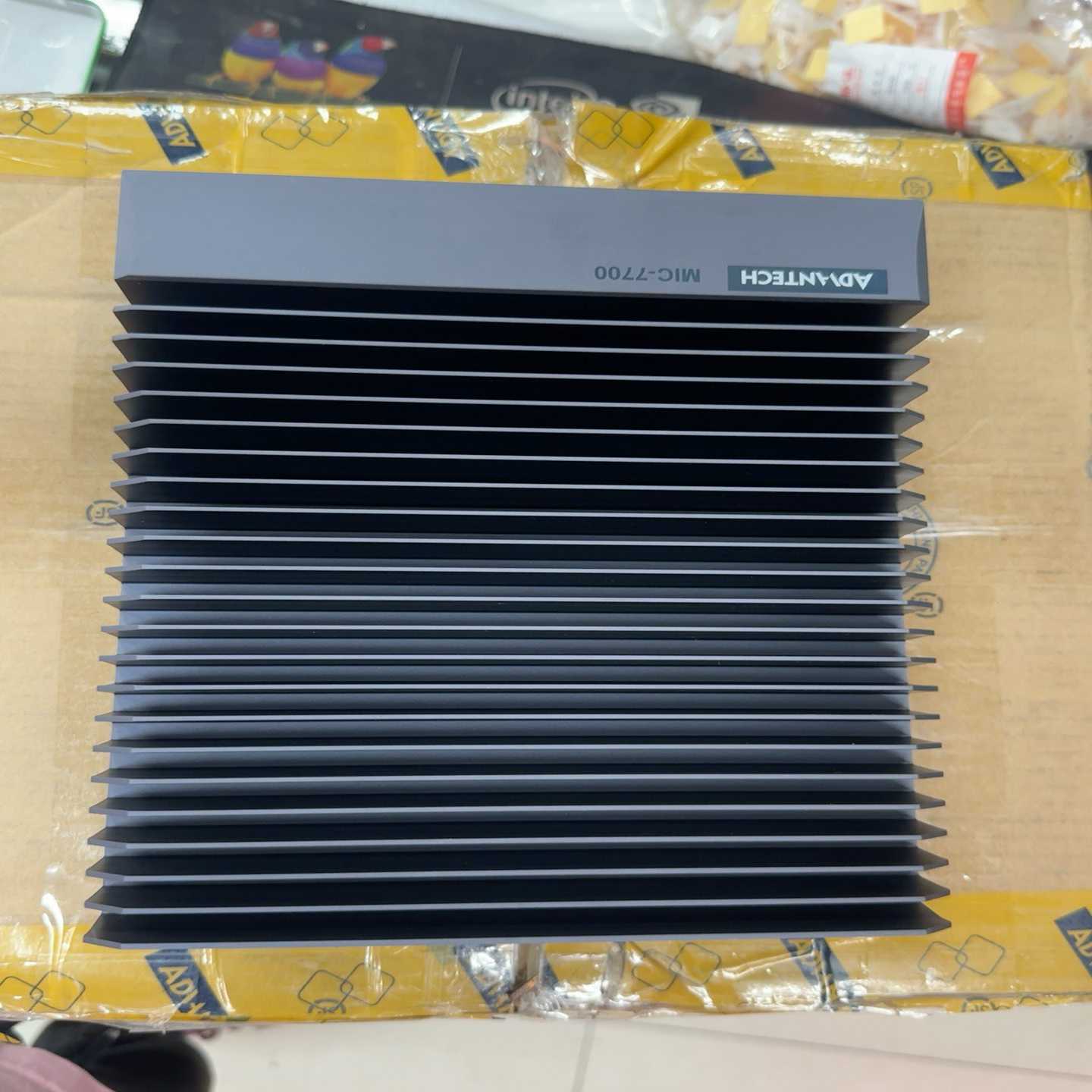 全新研华.MIC-7700H工控机，一级能效，节能省电。功能-询价客服