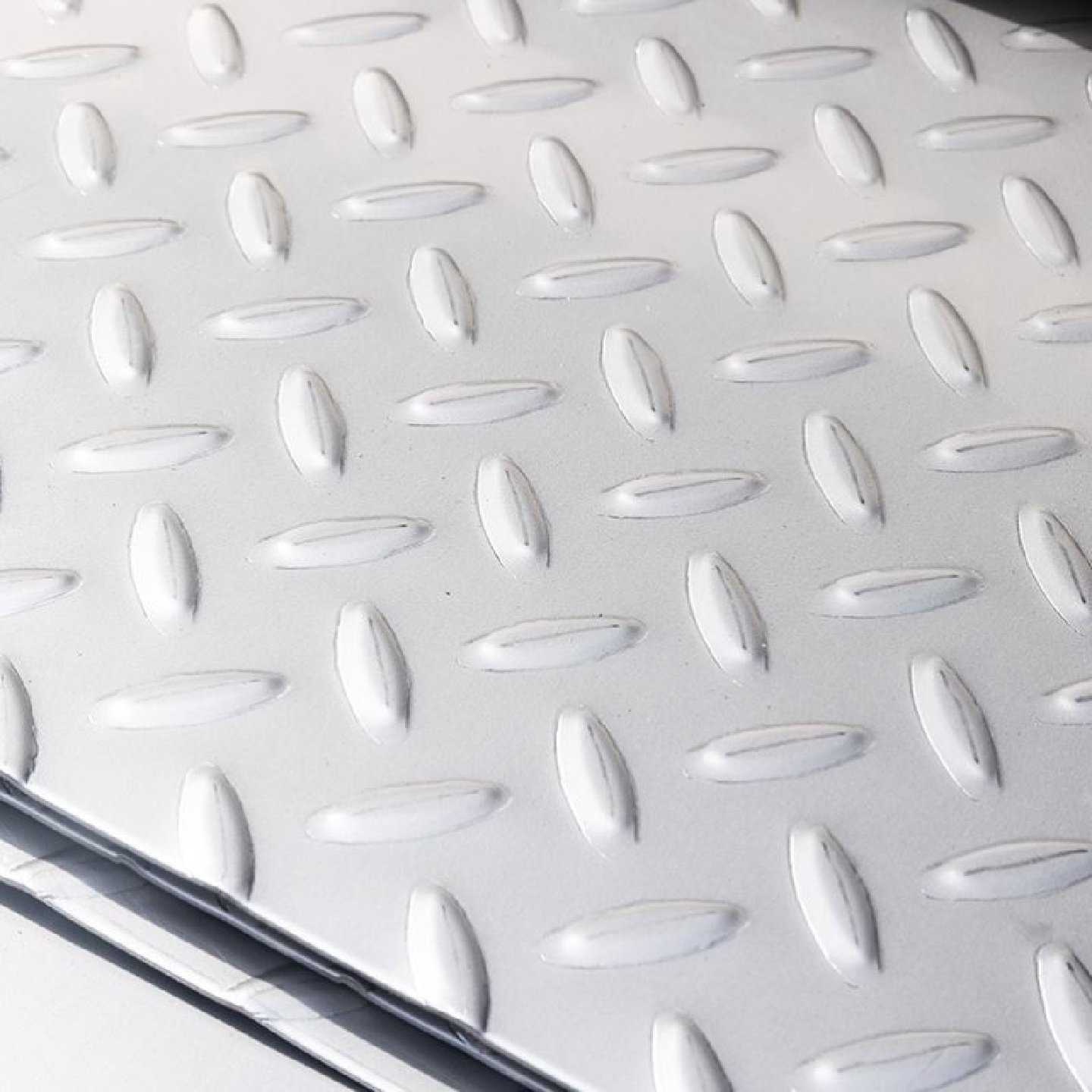 热镀锌花纹板Q235钢板扁豆形铁板防锈板车厢板铺地板踏步板楼梯,金属材料及制品,钢板,淘宝优惠券,粉丝福利购,淘宝优惠卷