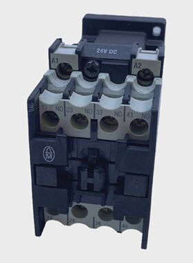 Moeller DILR40G Contactor para Industrial Pza Insertada 24V