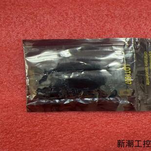 TOSHIBA   THNSNJ512GMCY内存卡模块现货议价商品