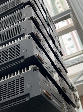 溢价-6sl32105cc140ua0v60伺服驱动器