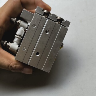 亚德客HLQ12X20SBS滑台气缸