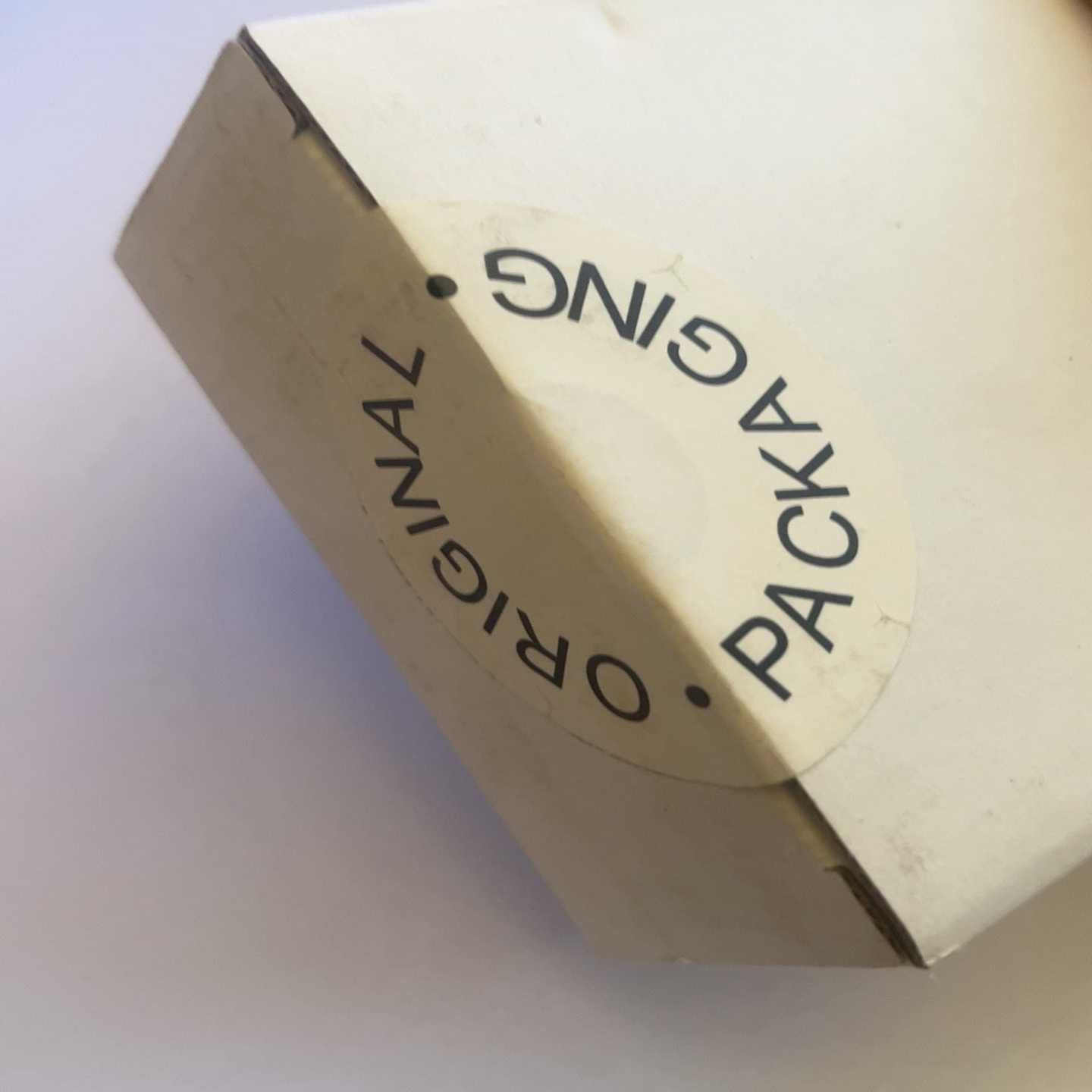 【议价】基因士光纤传感器。FSN18N三个没盖