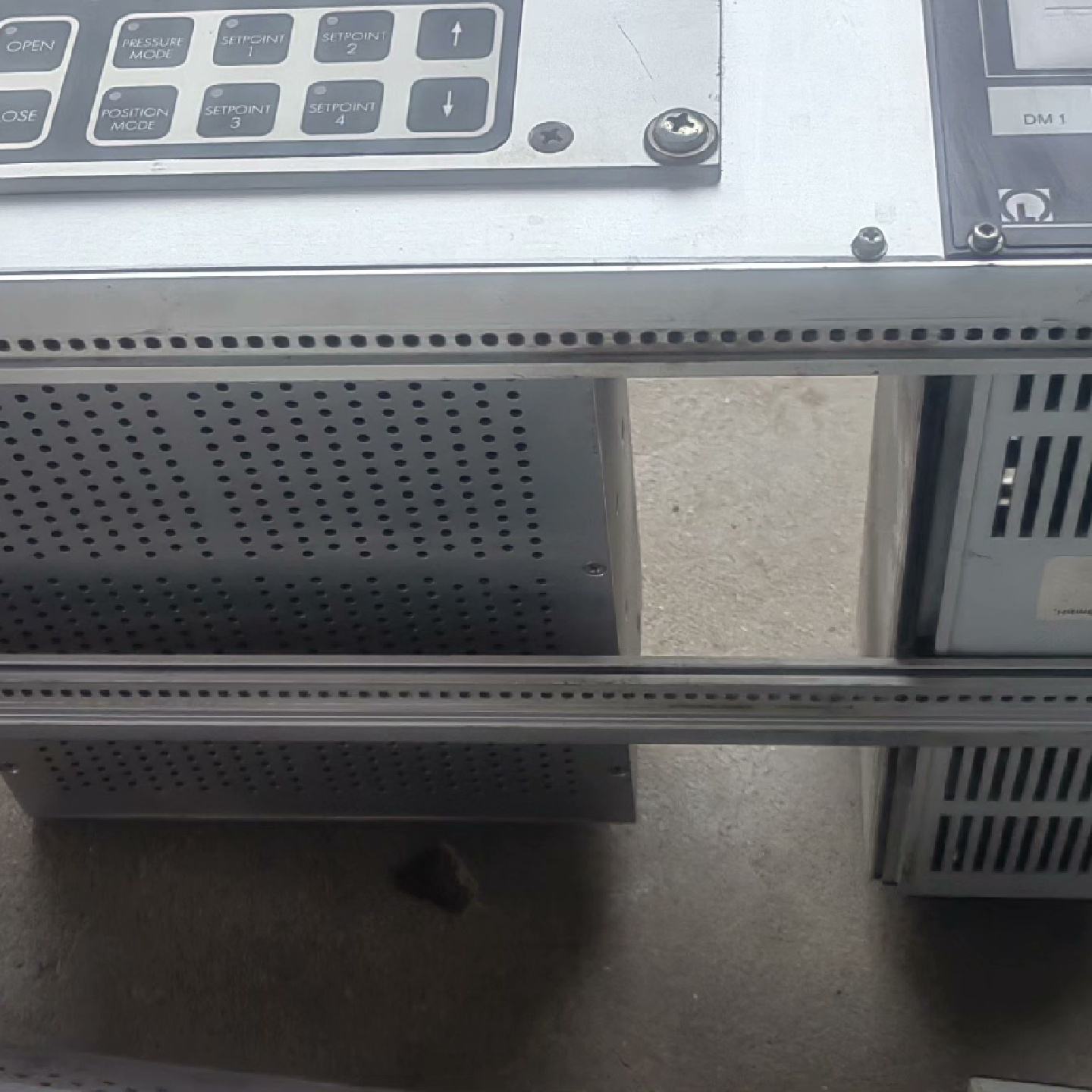 议价--VAT阀门控制器PM-3 真空计显示器DM12实物拍摄,成色