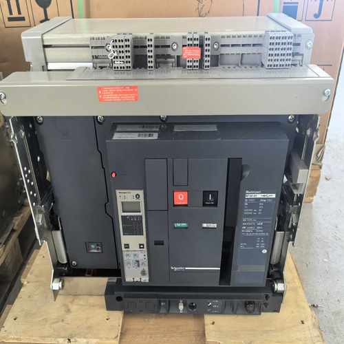 施耐德空气开关MT20H1MIC5.0A4P--议价商品