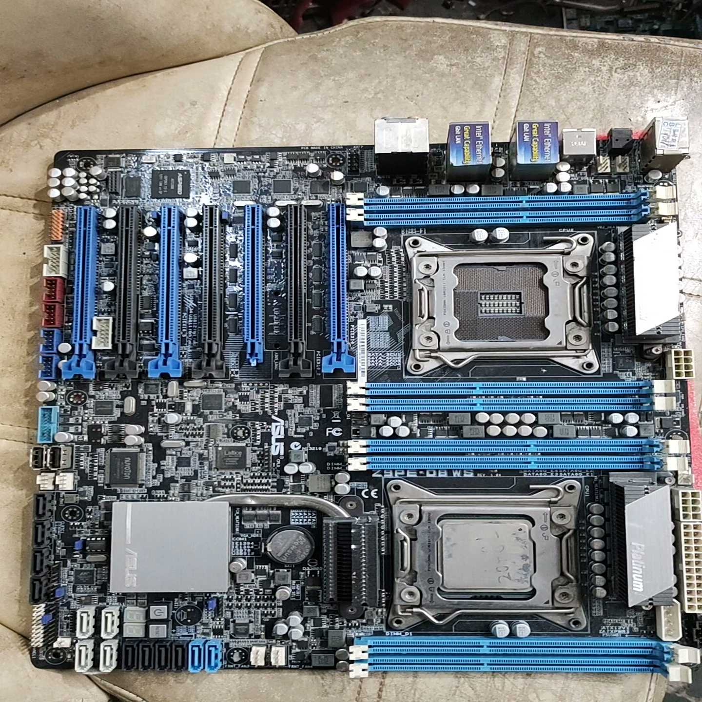 议价华硕99主板Z9PE-D8WS服务器主板包好用现E货/维修