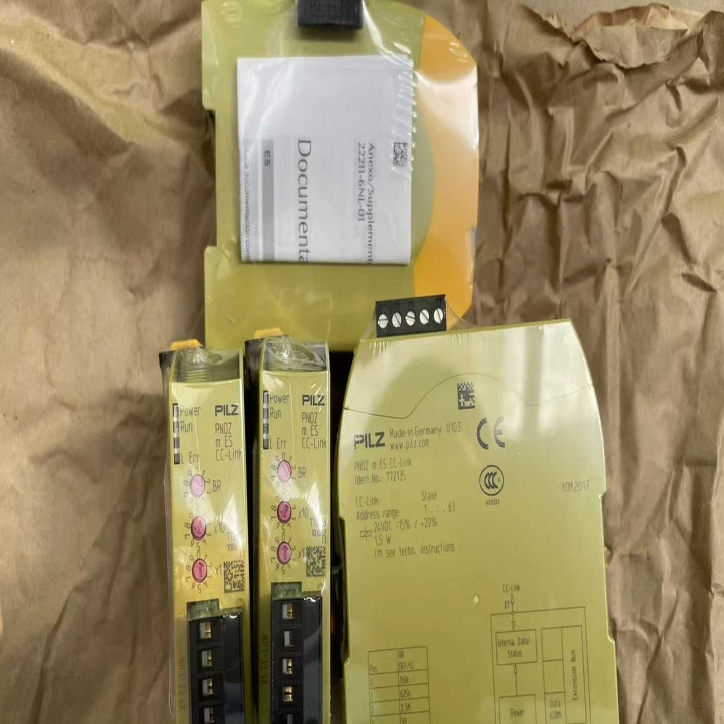 德国皮尔兹Pilz安全继电器PNOZmESCC-询价