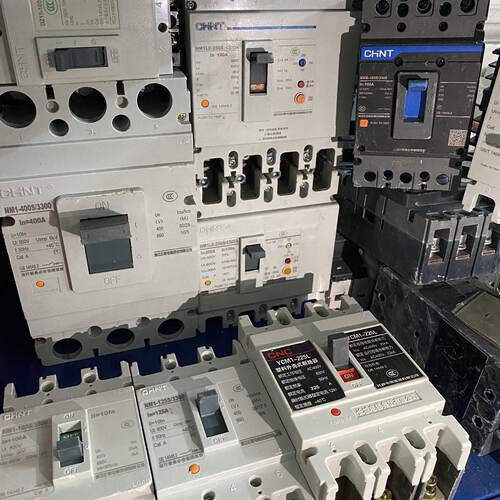 【询价】三相四线漏电断路器CM1LE-250/4300保护器63A/