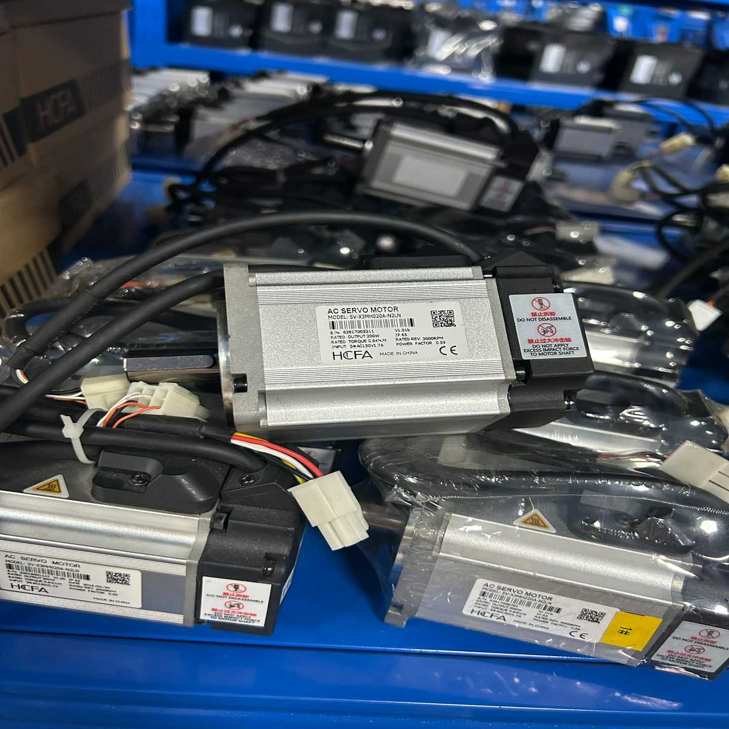 禾川AC伺服电机SV-X3MH020A-N2LN，200W，--议价商品